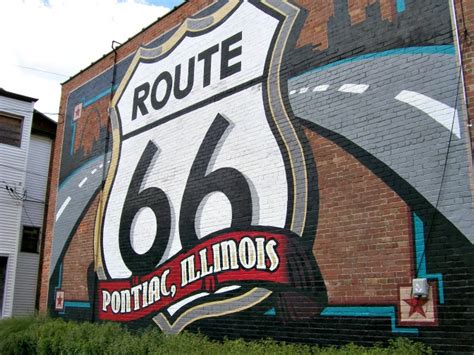 Tips on how to tour the Route 66 attractions in Pontiac, Illinois