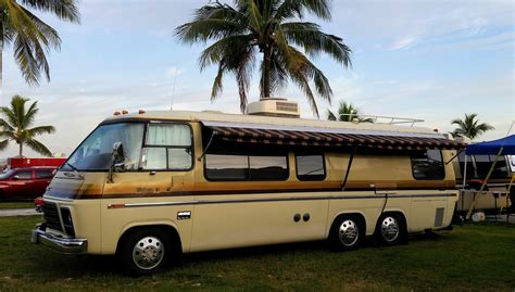 GMC Eleganza II Motorhome - specs, photos, videos and more on TopWorldAuto