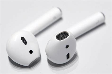 The 10 Best Wireless Earbuds for iPhone (2020) – Bass Head Speakers