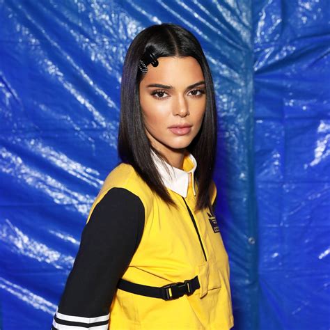 Kendall Jenner Shows Off Hair Makeover With New Long, Wispy Bangs ...