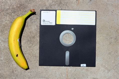 8-inch floppy disk : geek