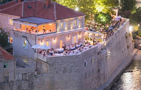 Dubrovnik Old Town Restaurants | Dubrovnik Villas