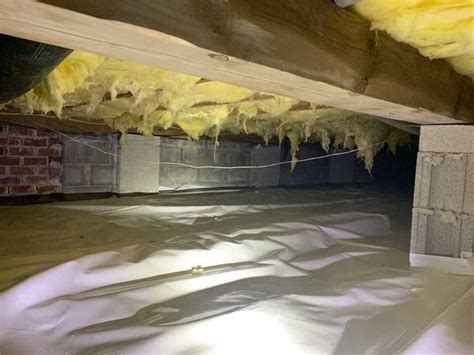 How to Install Crawl Space Insulation in 6 Steps - Foundation Systems of Michigan