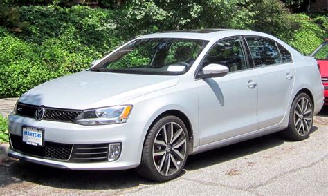 File:2012 Volkswagen Jetta GLI -- 05-25-2012.JPG