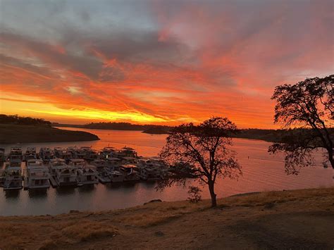 Camping at Don Pedro State Park - California : r/camping