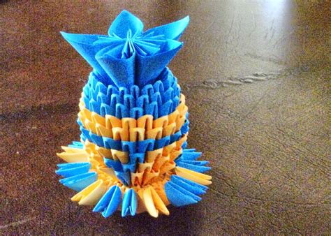 3-D origami Vase with flower Origami Vase 3d, Oragami, Origami Paper, Tutorial Origami 3d ...