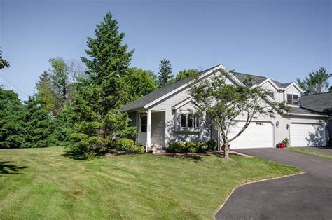 2258 Penfield Rd, Penfield, NY 14526 | MLS# R1126999 | Redfin