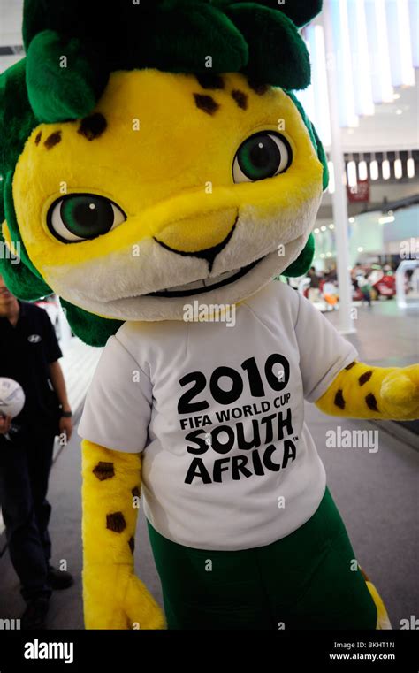 Mascot of 2010 FIFA world cup South Africa Stock Photo - Alamy