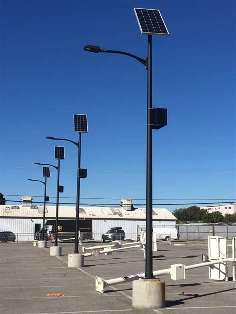 Commercial Solar LED Parking Lot Lighting - High Lumen Solar Lights