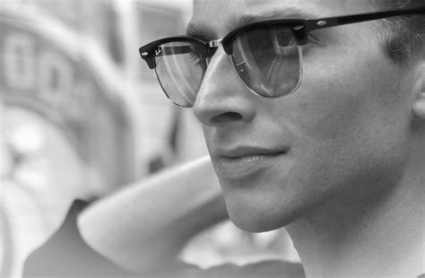 Ray-Ban Clubmaster – Mr Essentialist