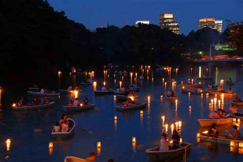 Lantern Festival at Chidorigafuchi 2025 - July Events in Tokyo - Japan ...