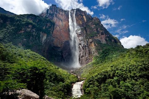 Salto Angel in Venezuela: le cascate più alte al mondo da vedere una volta nella vita | Ohga!