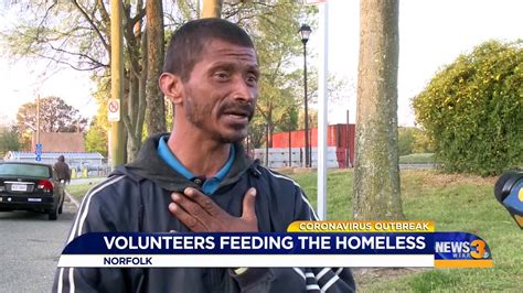 Volunteers feeding the homeless - YouTube