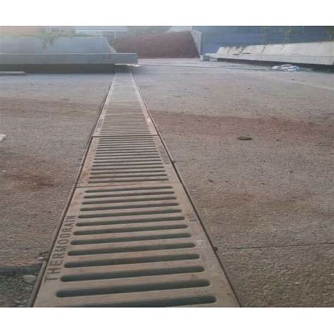 FRP Full Floor (rectangular) Rainwater Gully Cover, for Drainage Cover, Load Capacity (ton): 25 ...