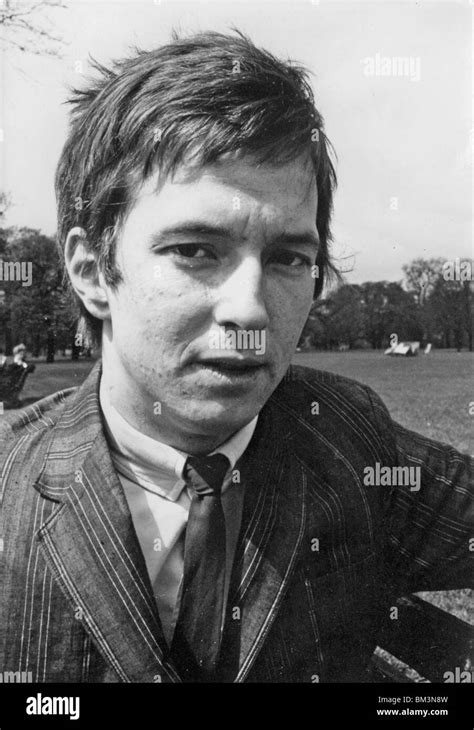 YARDBIRDS - Eric Clapton in Hyde Park, 23 April 1964 - photo Tony Gale ...