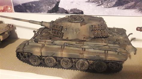 German King/Tiger Tank -- Plastic Model Military Vehicle -- 1/16 Scale ...