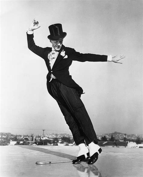 Fred Astaire, 1941 | Fred astaire, Fred astaire dancing, Dance photography