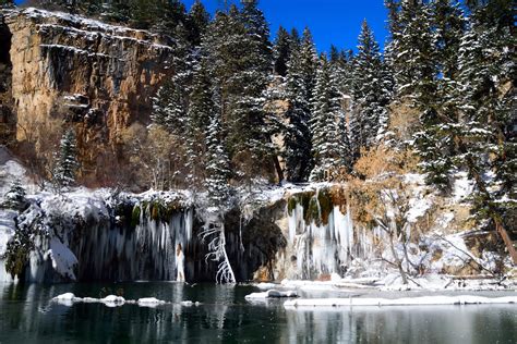 Hanging Lake in the Winter Colorado Hike Information & Review - Virtual Sherpa