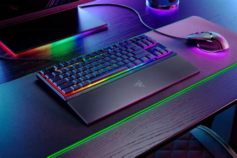 RAZER ORNATA V3 TENKEYLESS LOW-PROFILE MECHA-MEMBRANE RGB WIRED GAMING KEYBOARD (RZ03-04880100-R3M1)