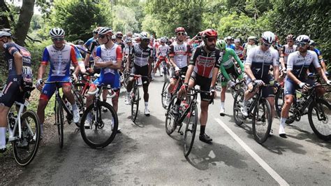 Spectator arrested for allegedly causing massive Tour de France crash ...