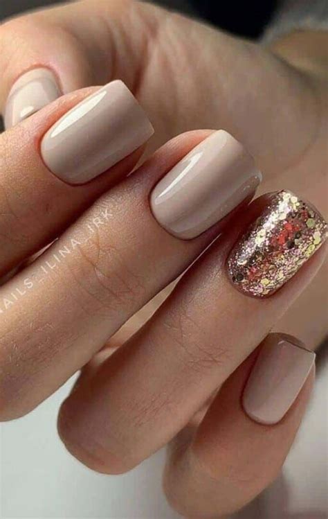 35+ Ultra Trendy January Nail Colors & Designs