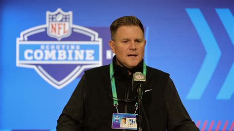 Packers GM Brian Gutekunst Takes Shot at Lions' Division Banner