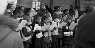 Children signing carols | Borough Market | Nick Webb | Flickr