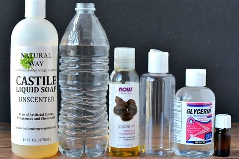 The best All Natural Dandruff Shampoo Recipe - DIY Dandruff Shampoo