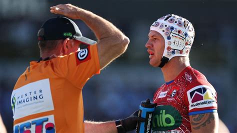 Kalyn Ponga injury: Newcastle Knights star returns to field after HIA ...