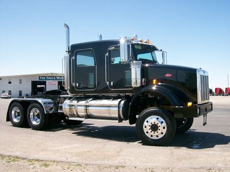 Peterbilt 367 - Photos, News, Reviews, Specs, Car listings