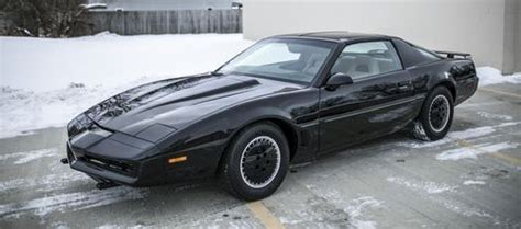 I Made My Own "Knight Rider" Trans Am Replica—Complete With a Working KITT