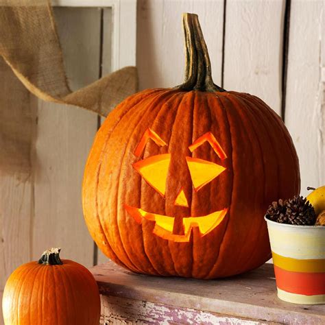 20+ Jack O Lantern Pumpkin Carving Ideas