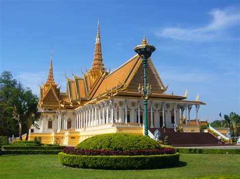 Cambodia Royal Palace Architecture, Cambodia Royal Palace Travel Photos - Easy Tour China