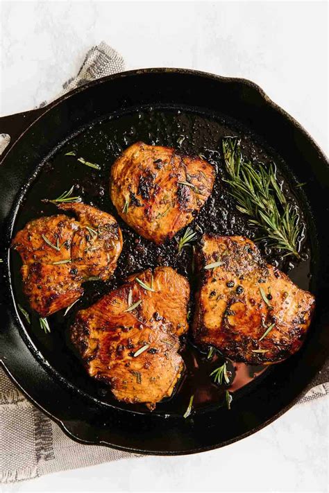 Balsamic Rosemary Chicken - Happy Money Saver