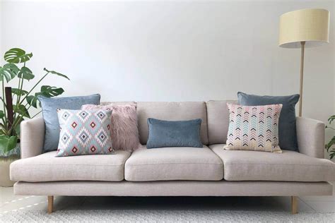 30 Decorative Pillow Ideas To Spruce Up Your Sofa