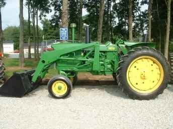 Used Farm Tractors for Sale: John Deere 3020 & Loader (2003-07-08 ...