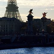 Eiffel Tower | Pictures of Paris, France | Free Paris photos