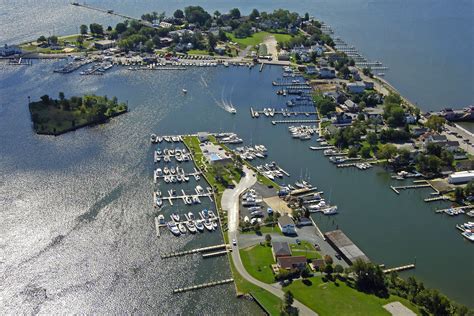 Solomons Island Harbor in Solomons, MD, United States - harbor Reviews ...