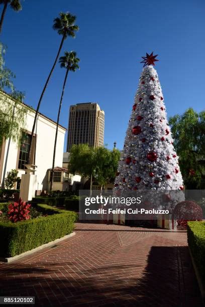 883 Union Station Christmas Stock Photos, High-Res Pictures, and Images - Getty Images