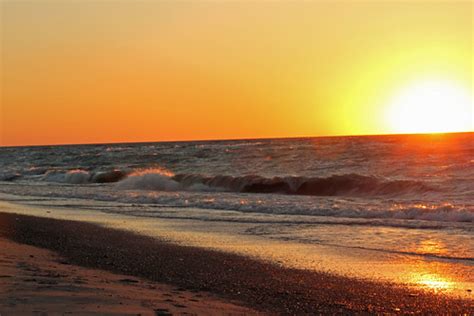 Waving Sunset | Lake Michigan, Dunes State Park. | Lynne | Flickr