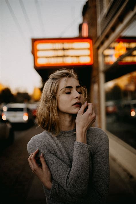 Moody Portrait 35mm | Portrait photography poses, Street photography ...