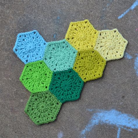 Crochet in Color: Hexagon Pattern