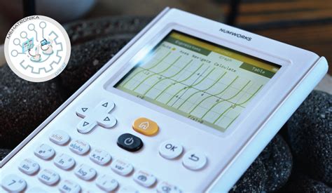 NumWorks N0110 Calculator Review • magazin Mehatronika