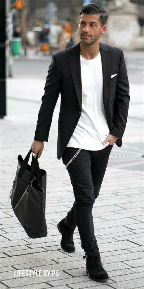 Black And White Casual Outfits - 2023 Fashion Trends