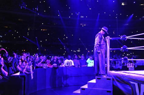 The Undertaker makes his (final?) WrestleMania entrance - WrestleMania 30 - Digital Spy