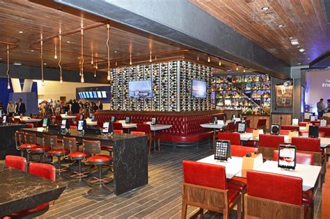 Where to Eat at Houston’s George Bush Intercontinental Airport - Eater Houston