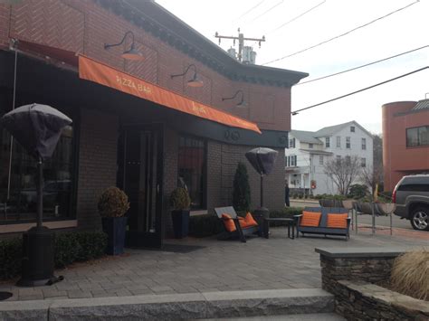 New Canaan Restaurants Prep for Al Fresco Dining Season | NewCanaanite.com