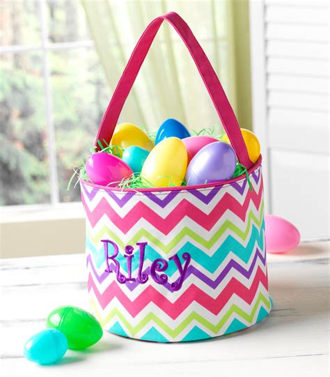 17 Adorable Handmade Easter Basket Designs - Style Motivation