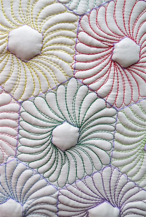 free-motion-quilting-feathers-hexagons-11 - Geta's Quilting Studio