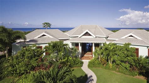 Nevis Villas & Vacation Rentals | Luxury Suites | Four Seasons Resort